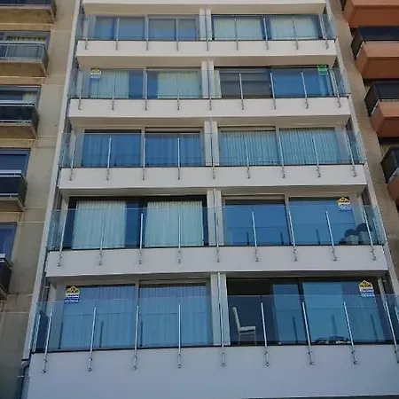 Beach Palace Apartman *